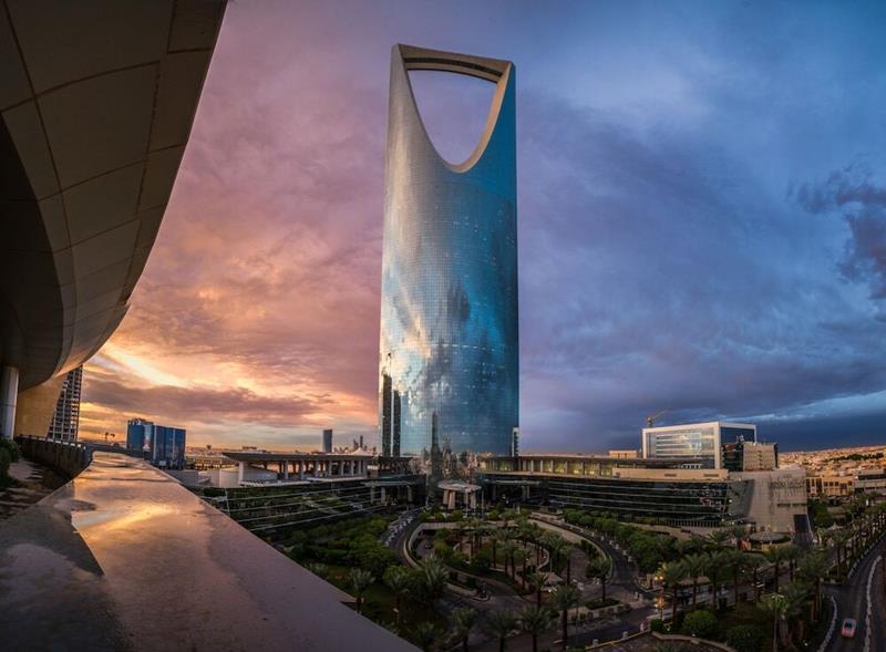 فنادق الرياض 5 نجوم العائلية والشبابية